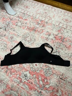 Victoria's Secret Black Sports Bra